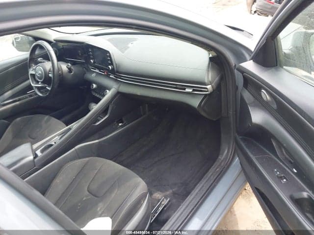 2021 HYUNDAI ELANTRA SEL 5