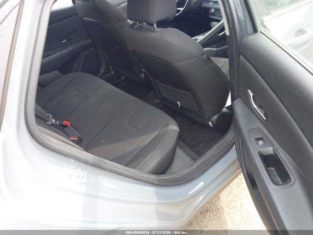 2021 HYUNDAI ELANTRA SEL 8