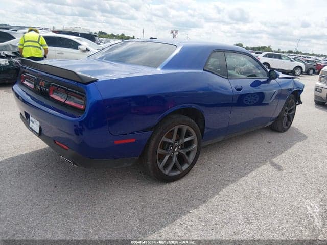 2019 DODGE CHALLENGER SXT 4