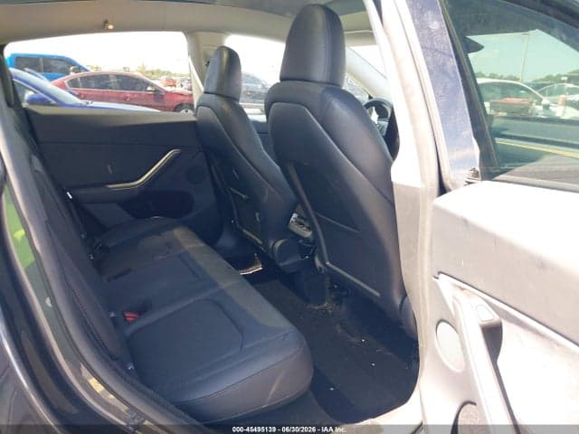 2025 TESLA MODEL Y LONG RANGE DUAL MOTOR REAR-WHEEL DRIVE 8