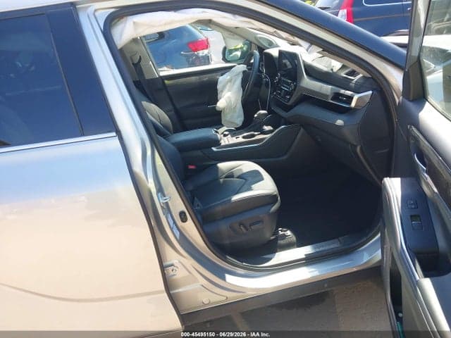 2020 TOYOTA HIGHLANDER PLATINUM 5