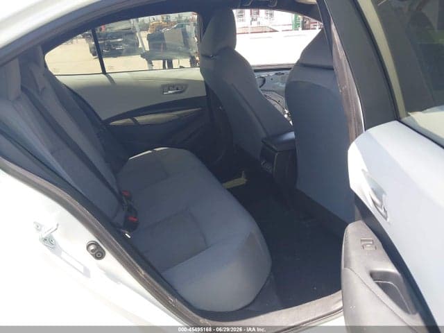 2025 TOYOTA COROLLA SE 8