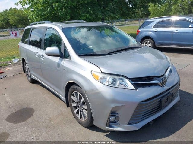 2018 TOYOTA SIENNA XLE PREMIUM 7 PASSENGER