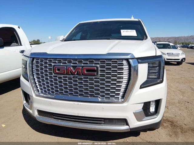 2022 GMC YUKON 4WD DENALI 11