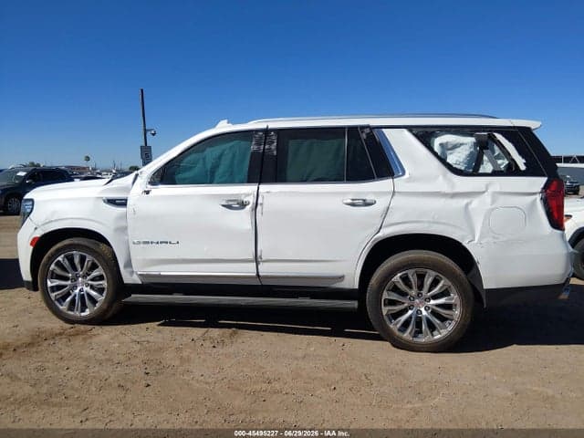 2022 GMC YUKON 4WD DENALI 13