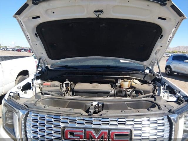 2022 GMC YUKON 4WD DENALI 10