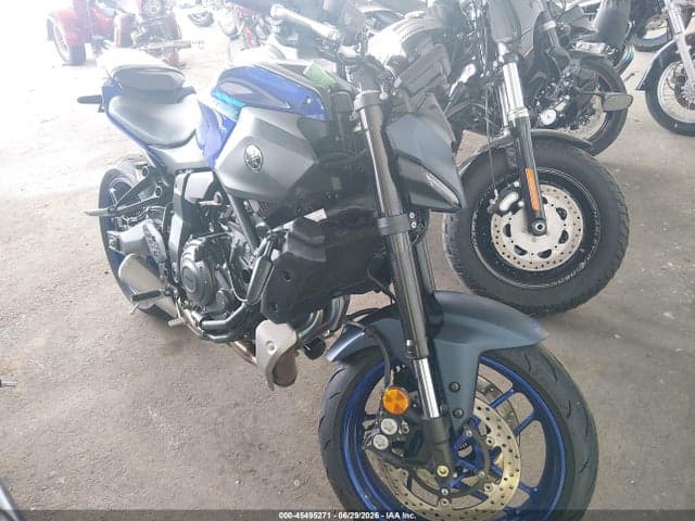 2025 YAMAHA MTN690 - 1
