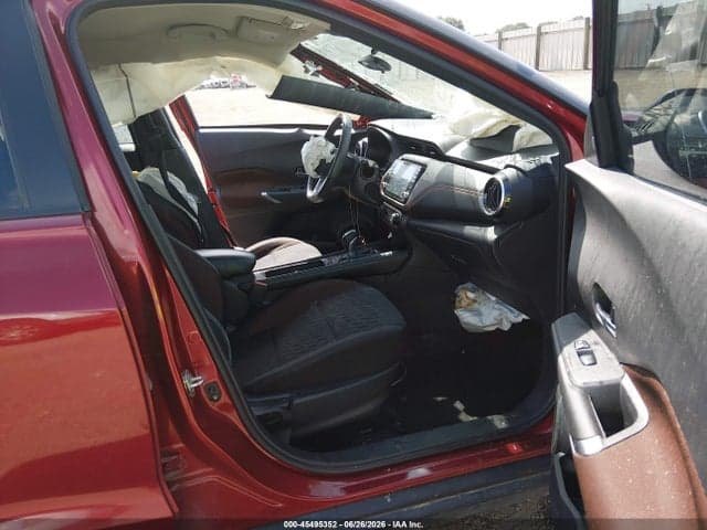 2021 NISSAN KICKS SR XTRONIC CVT 5