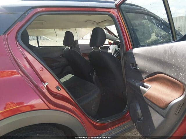 2021 NISSAN KICKS SR XTRONIC CVT 8