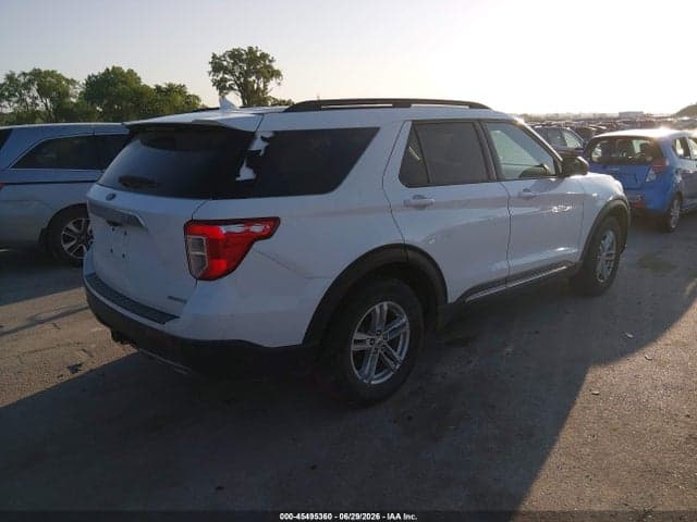 2021 FORD EXPLORER XLT 4