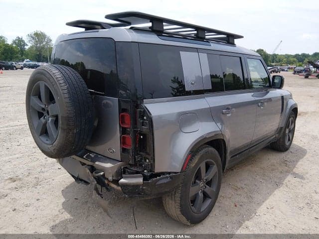 2021 LAND ROVER DEFENDER 110 X-DYNAMIC HSE 4