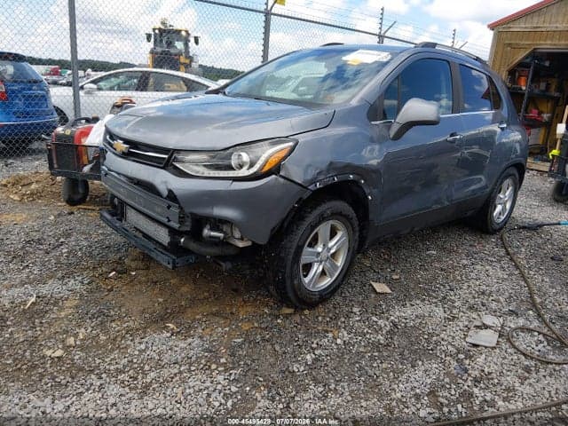 2019 CHEVROLET TRAX LT 2