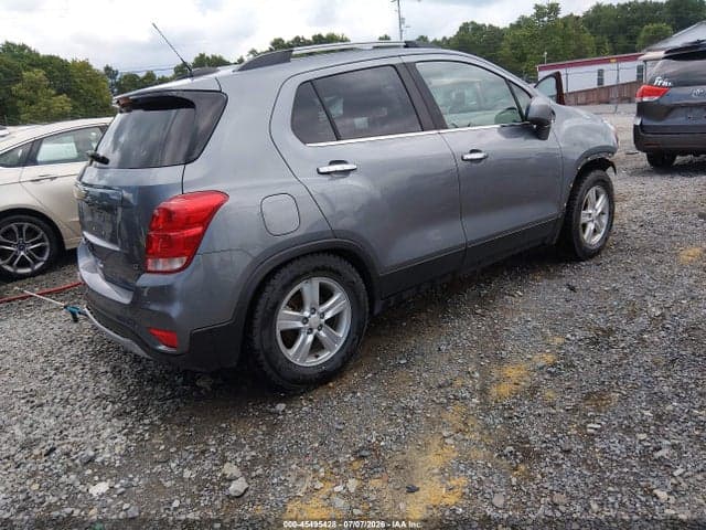 2019 CHEVROLET TRAX LT 4