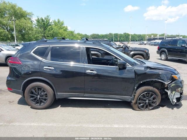 2018 NISSAN ROGUE SV 13