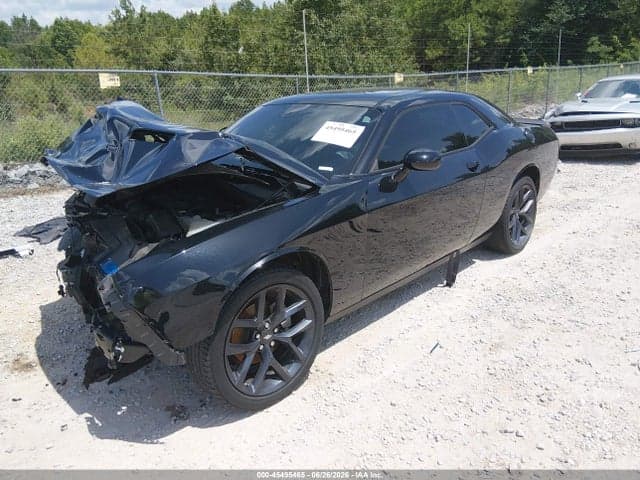 2023 DODGE CHALLENGER SXT 2