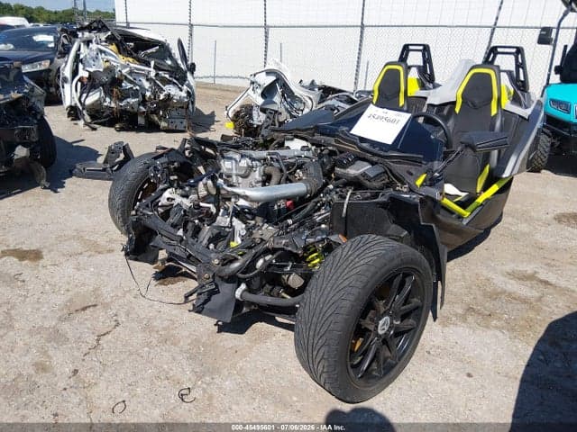 2018 POLARIS SLINGSHOT SLR 2