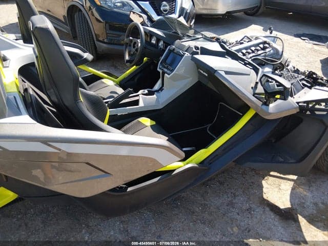 2018 POLARIS SLINGSHOT SLR 5