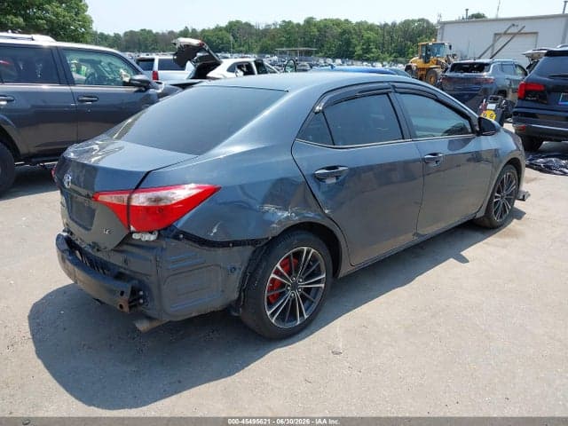 2018 TOYOTA COROLLA LE 4