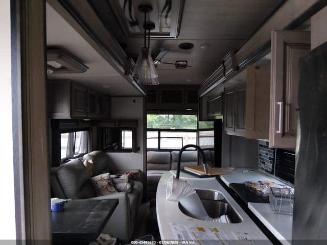 2021 KEYSTONE MONTANA 3781RL 5TH WHL TRAVEL TRAILER 5