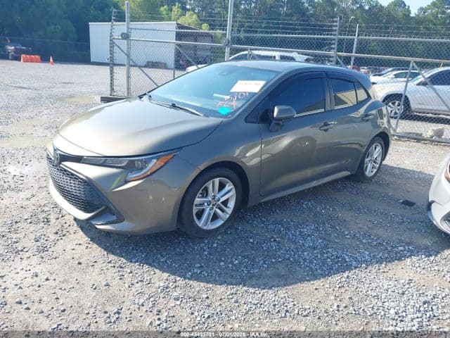 2019 TOYOTA COROLLA SE 2
