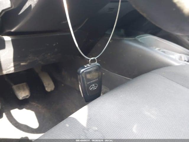 2019 TOYOTA COROLLA SE 11