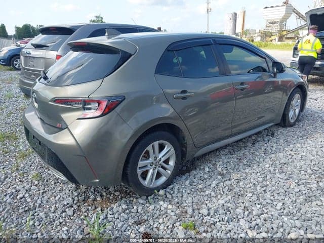2019 TOYOTA COROLLA SE 4