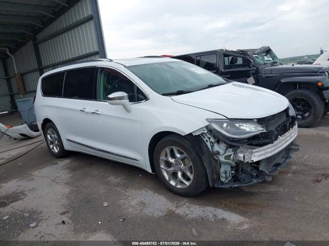 2018 CHRYSLER PACIFICA LIMITED 14