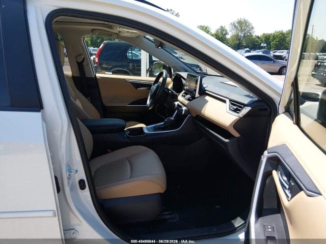 2020 TOYOTA RAV4 HYBRID LIMITED 5