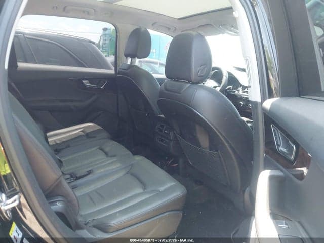 2017 AUDI Q7 3.0T PREMIUM 8