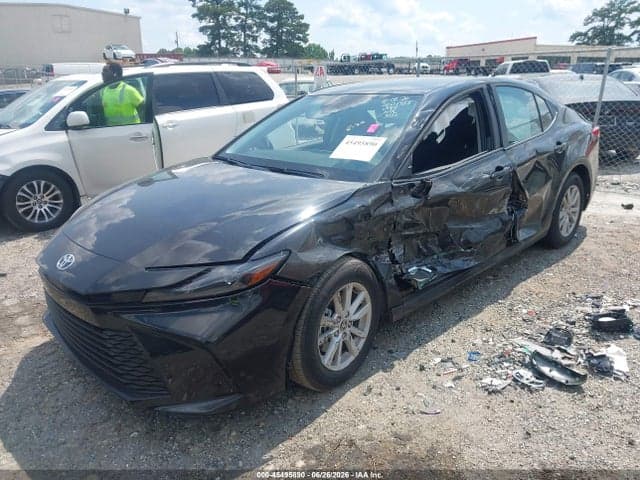 2026 TOYOTA CAMRY LE 2
