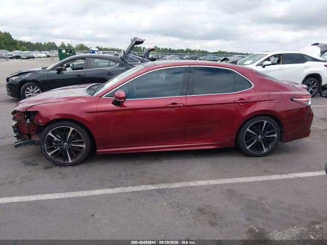 2018 TOYOTA CAMRY XSE 15