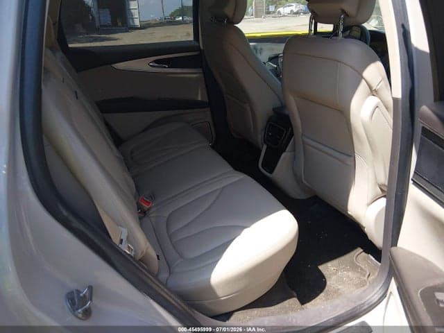 2019 LINCOLN NAUTILUS STANDARD 8