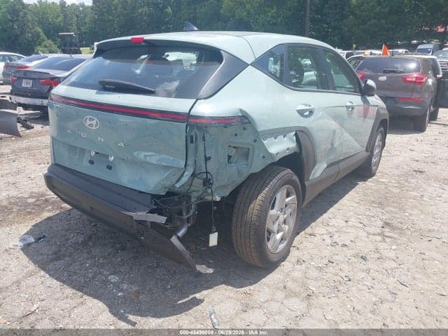 2026 HYUNDAI KONA SE 4