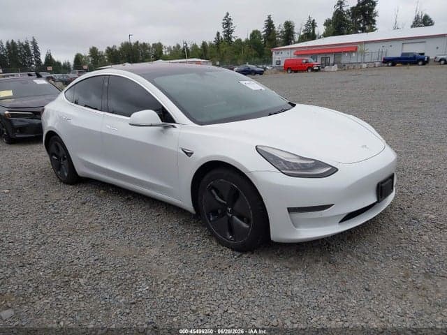 2018 TESLA MODEL 3 LONG RANGE/PERFORMANCE 1