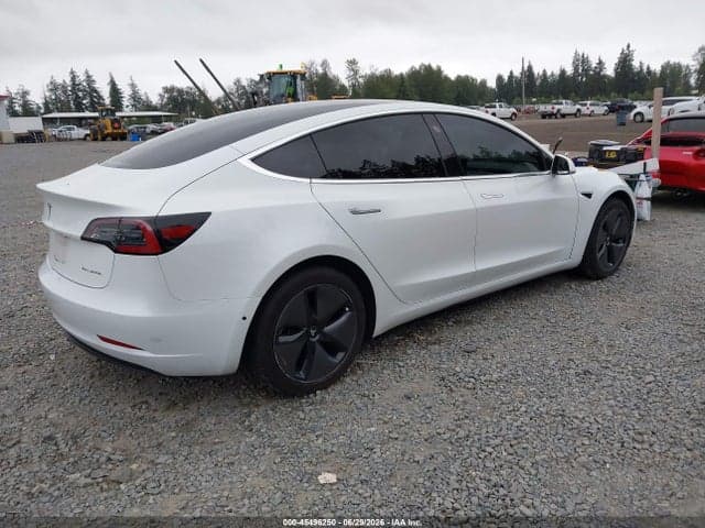 2018 TESLA MODEL 3 LONG RANGE/PERFORMANCE 4
