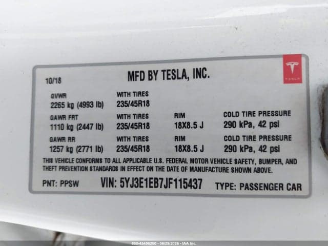 2018 TESLA MODEL 3 LONG RANGE/PERFORMANCE 9