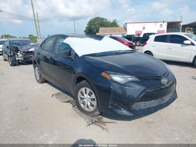 2018 TOYOTA COROLLA L - 1