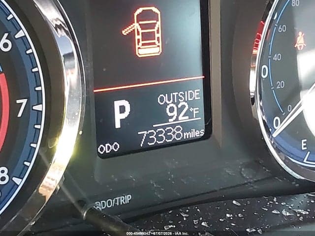 2018 TOYOTA COROLLA L 15