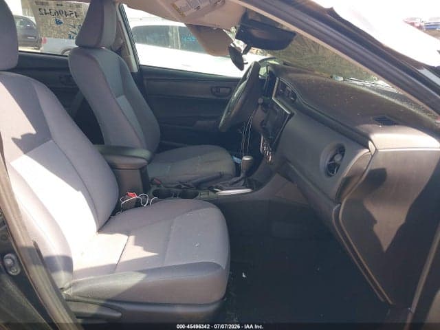 2018 TOYOTA COROLLA L 5