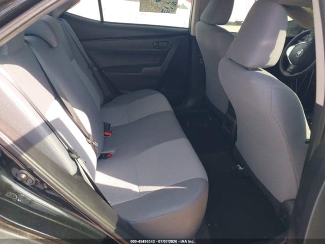 2018 TOYOTA COROLLA L 8