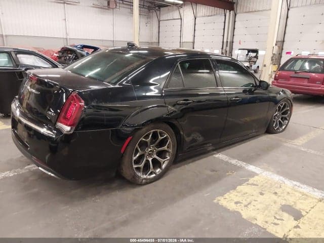2018 CHRYSLER 300 TOURING 4