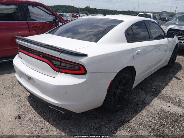 2018 DODGE CHARGER SXT RWD 4