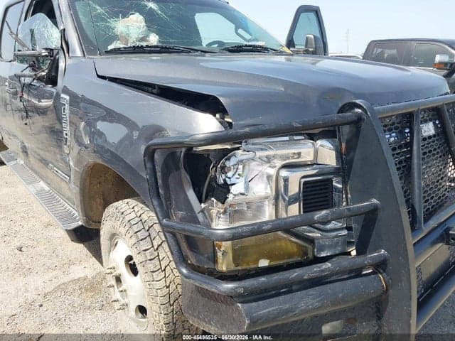 2020 FORD F-350 LARIAT 11
