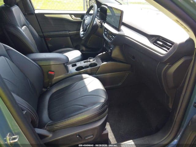 2025 FORD ESCAPE PLATINUM 5