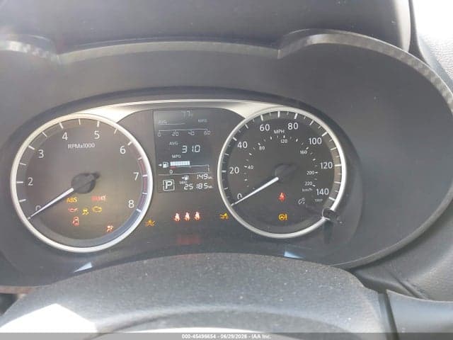 2025 NISSAN VERSA 1.6 S 7