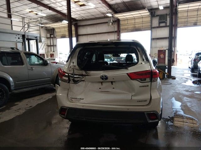 2018 TOYOTA HIGHLANDER HYBRID LIMITED PLATINUM 17