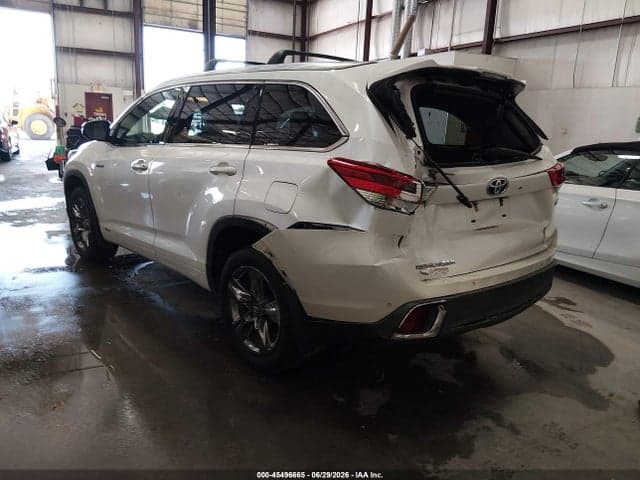 2018 TOYOTA HIGHLANDER HYBRID LIMITED PLATINUM 3