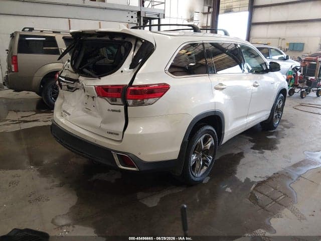 2018 TOYOTA HIGHLANDER HYBRID LIMITED PLATINUM 4