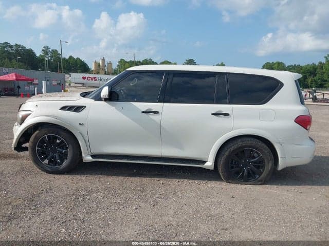 2017 INFINITI QX80 15