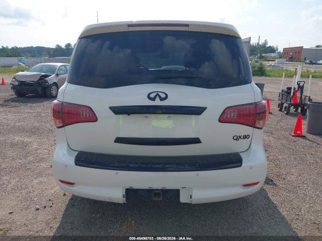 2017 INFINITI QX80 17